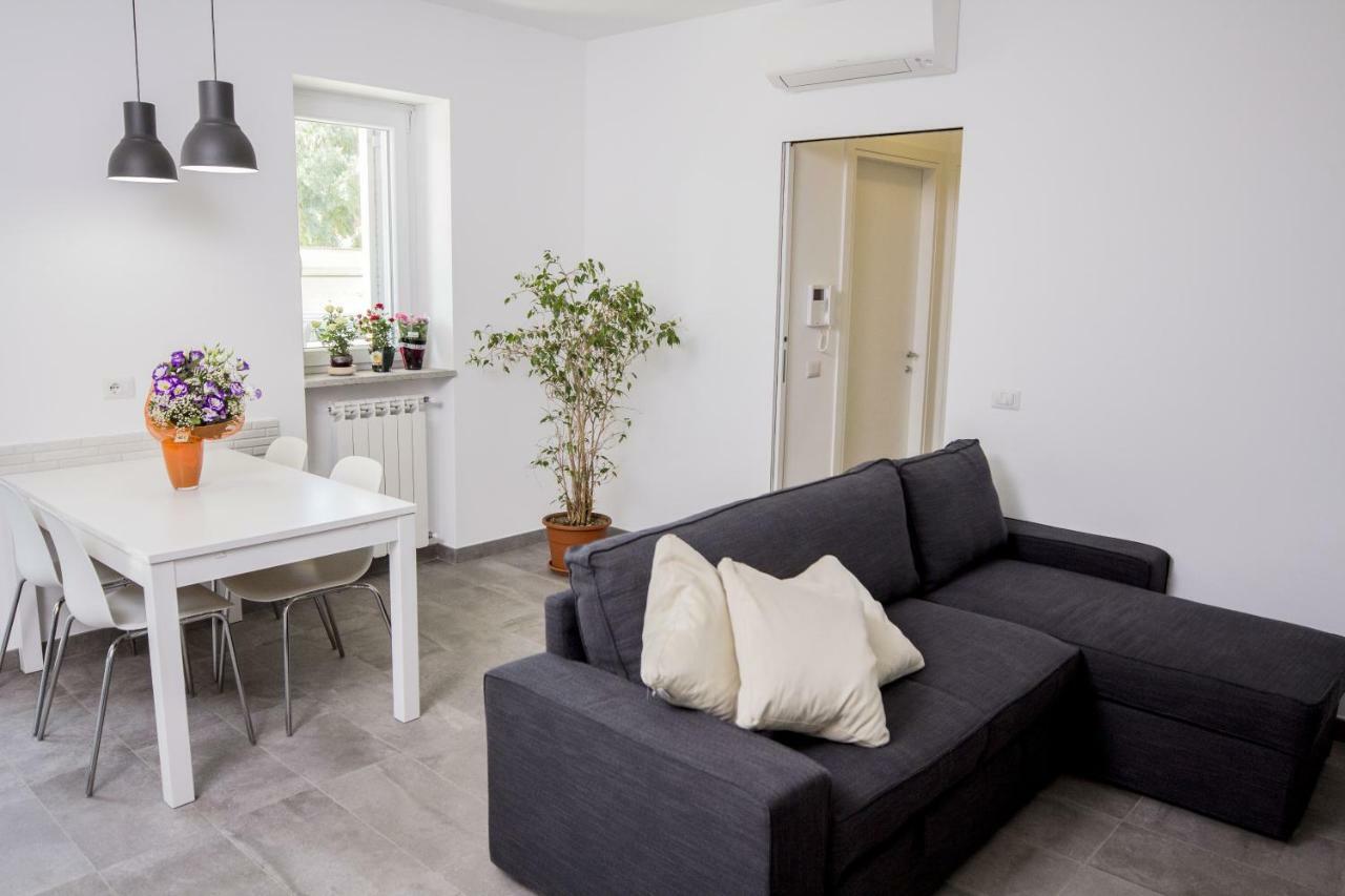 Апартаменты Rosa'S House Rome Airport Фьюмичино Экстерьер фото