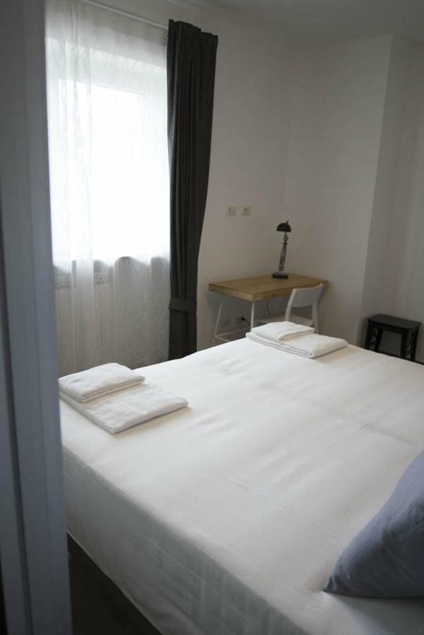 Апартаменты Rosa'S House Rome Airport Фьюмичино Экстерьер фото