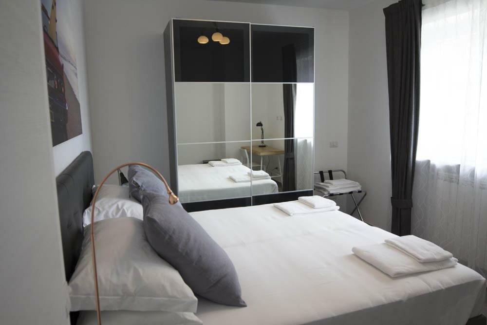 Апартаменты Rosa'S House Rome Airport Фьюмичино Экстерьер фото